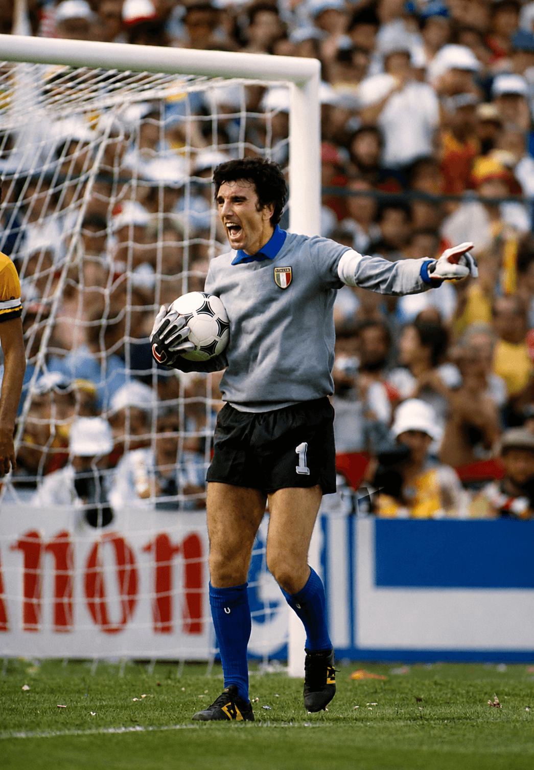 Dino Zoff, capitano del Mondiale 1982